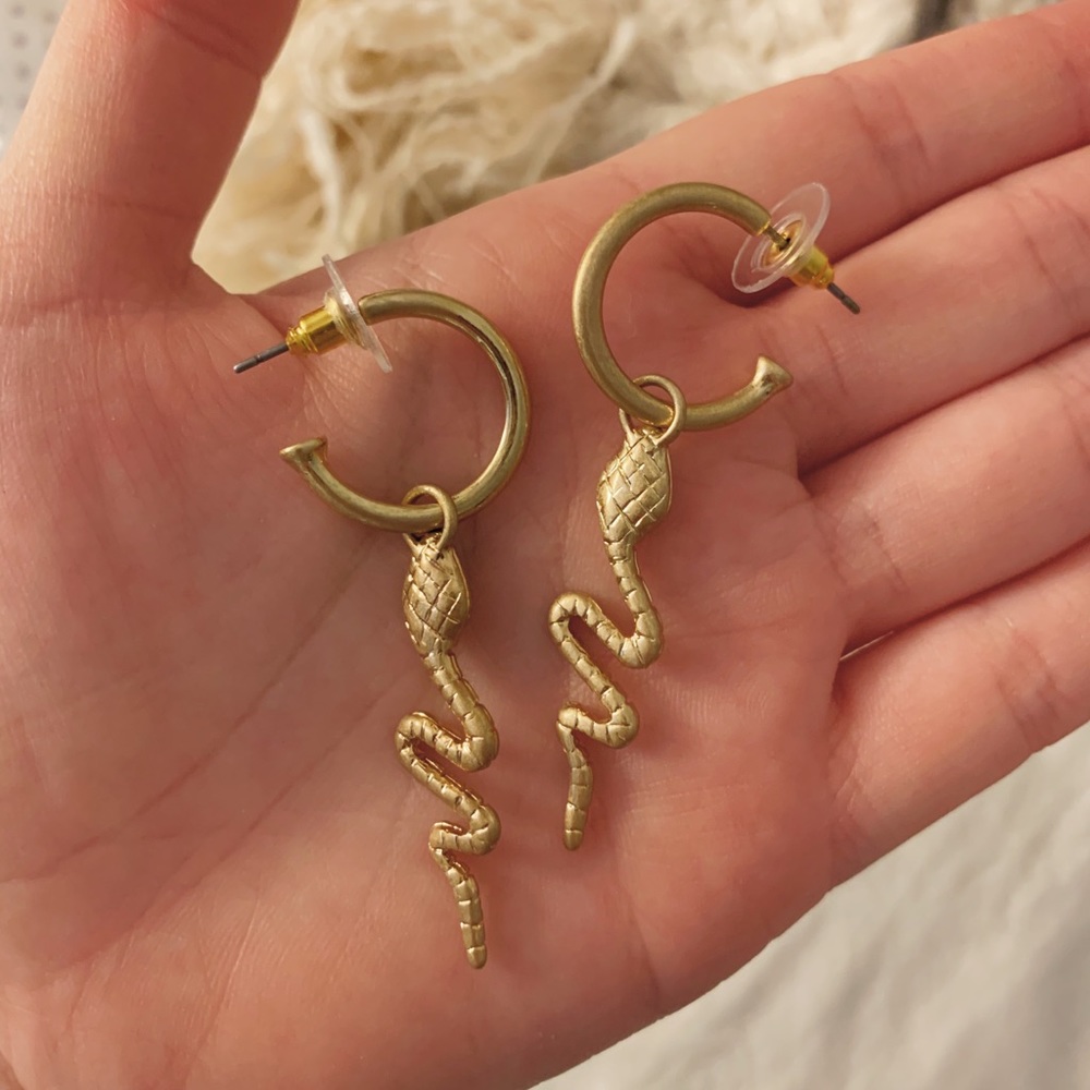 ★ Snake Earrings ★
